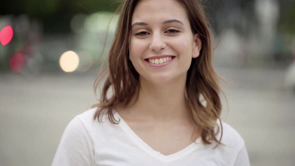 Closeup Shot of Beautiful Smiling Woman  alt