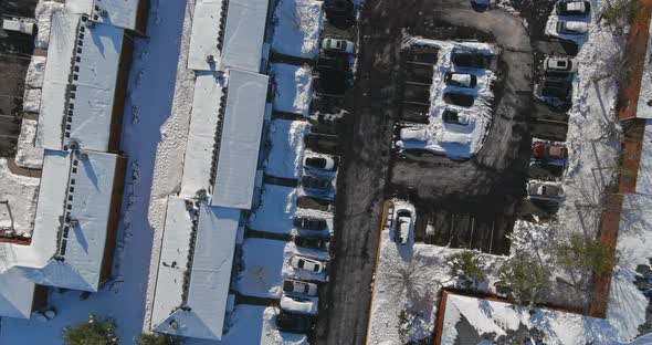 Small Apartment Complex American Town in Winter Landscape of a Snowy Winter on the Residential alt
