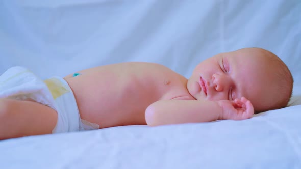 Lovely Baby Sleeping alt