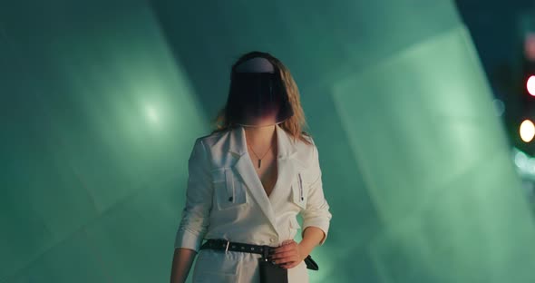 Fashion Model in Stylish Trendy Jacket with Pockets and Fashionable Face Shield alt