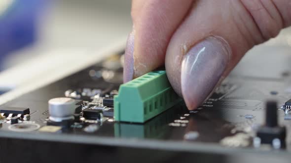 Placement of Components on the Soldering Board