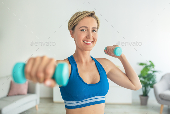 Don't Be Afraid of Dumbbells: Hand Weights Are a Smart Way to Exercise, Fitness