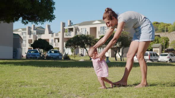 Baby First Step Outdoor Walking alt