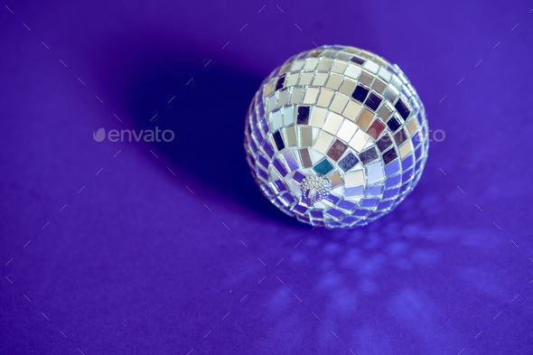 Sparkling Disco Ball