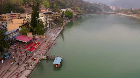 Aerial view on Rishikesh, India, 4k drone footage alt