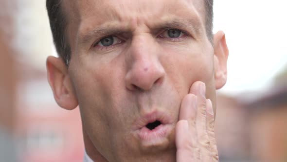 Toothache Man with Tooth Pain alt