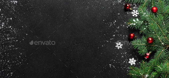 Black Christmas Tree Wallpaper 2022