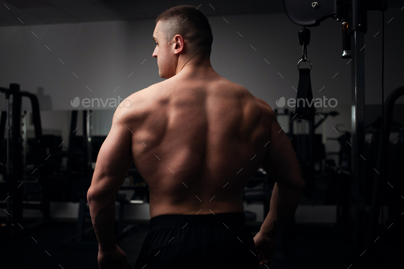 Young Bodybuilder Image & Photo (Free Trial) | Bigstock