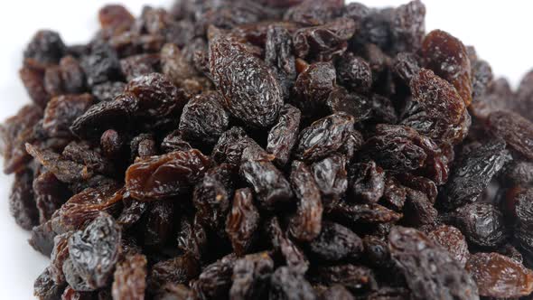 Dried raisins close up