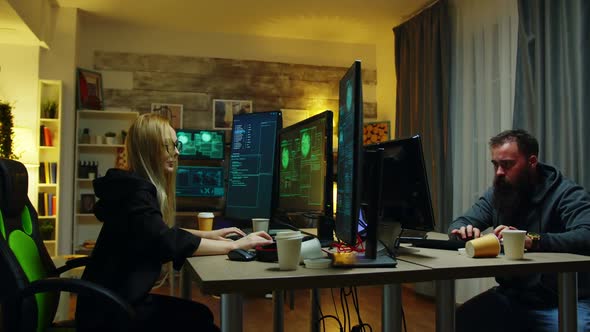 Team of Hacker Are Running From Law Enforcement alt