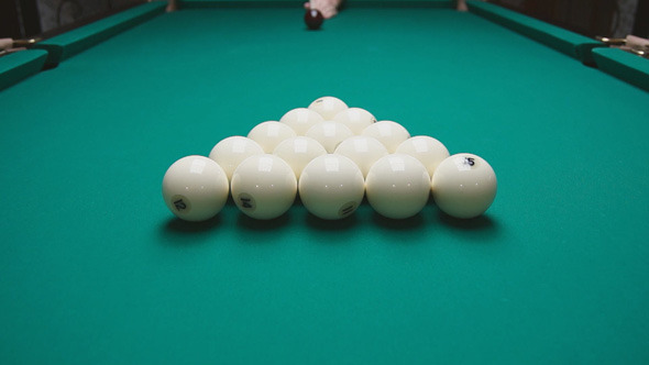 Russian Billiards Game