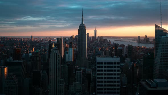 New York City Skyline Timelapse Video alt