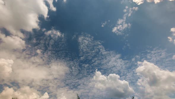 Noon Sky Time Lapse in 
