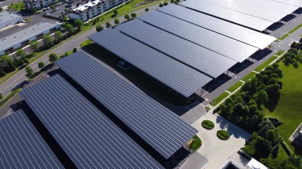 Solar panels installed in a corporate parking lot, Chase Bank, Columbus, Ohio alt