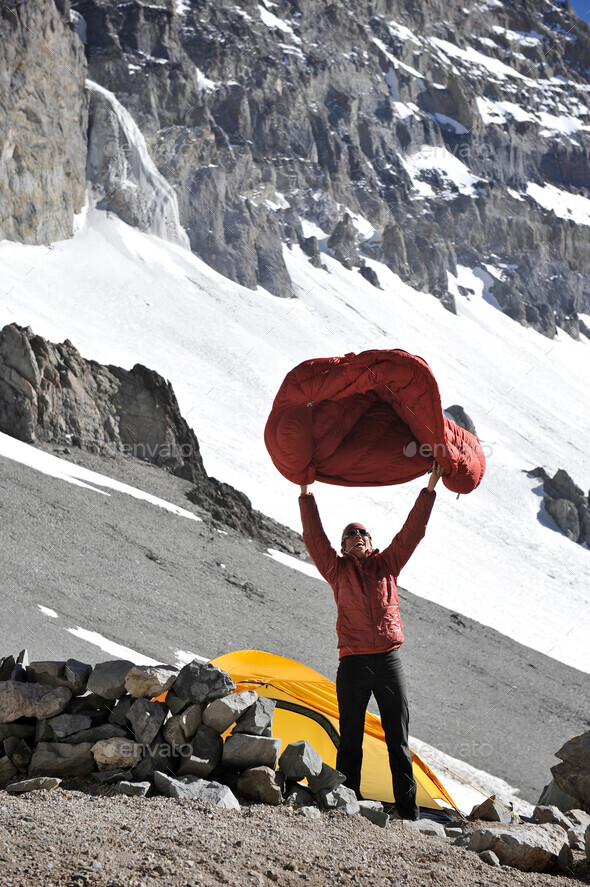 aconcagua sleeping bag