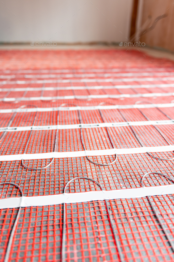 Process of instalation of electric underfloor heating mats