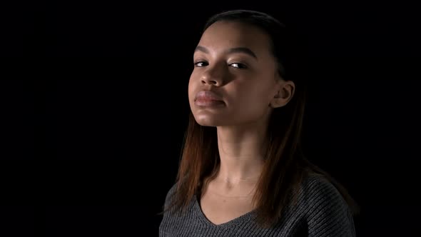 Young African Woman alt