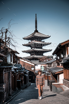 man walking on nineizaka ancient road in higashiyama ku kyoto japan scopio 7db2a479 ea92 4f34 bdb8 d2c79021842c