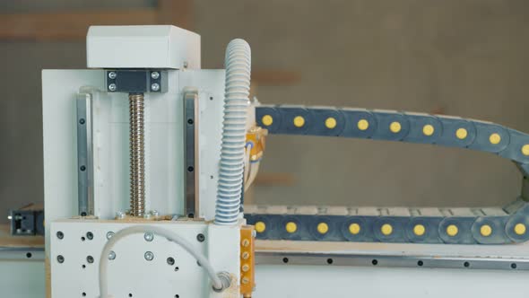 Transmission of Motion on the Machine alt