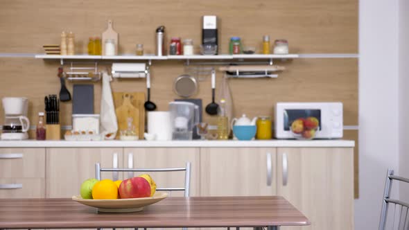 Plate with Fruits Lying on a Table alt