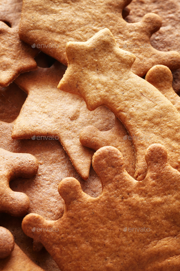 Close up picture of homemade gingerbread cookies - Stock Photo - Images