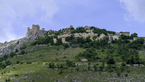Calascio, medieval village in the Gran Sasso Natural Park, Abruzzi - Stock Photo - Images