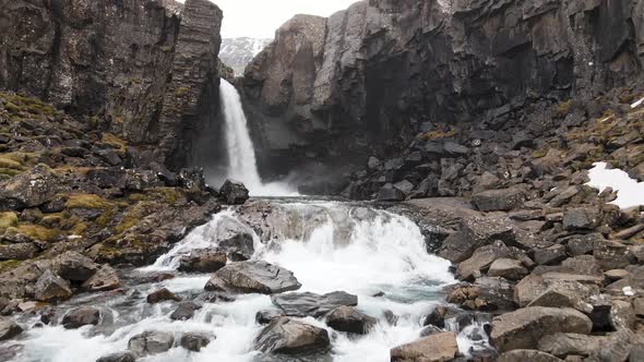 Folaldafoss waterfall in East Iceland alt