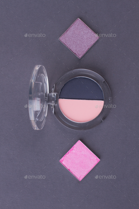 Composition of cosmetic powder.