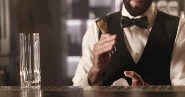 Closeup Shooting alt