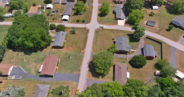 Landscape Summer in the Sleeping Area of a American Small Town with a View From a Height Inman South alt