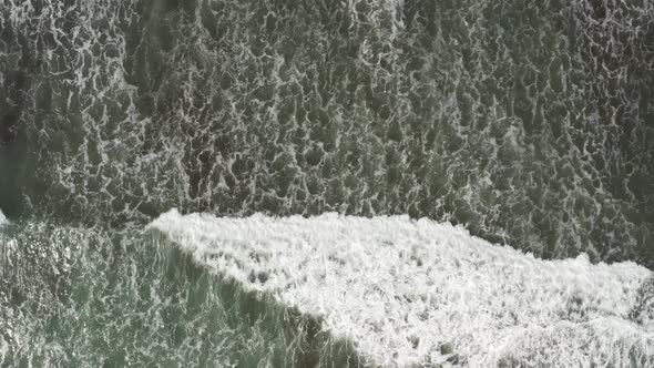Drone view of waves in the Pacific Ocean alt