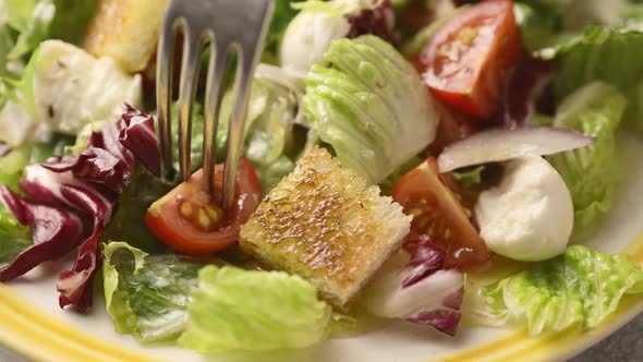 A salad of fresh vegetables