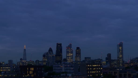 Timelapse of financial district of London, England, United Kingdom alt