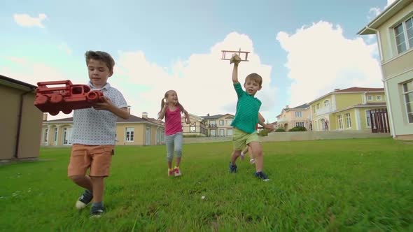 Childhood Friendship alt