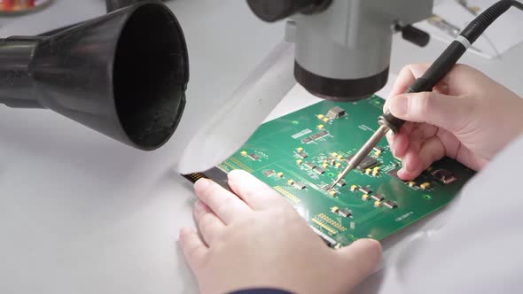 Manual Soldering of Printed Circuit Boards at the Factory
