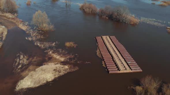 Car Panton Floating Bridge Floated Away From Its Place During the Flood alt