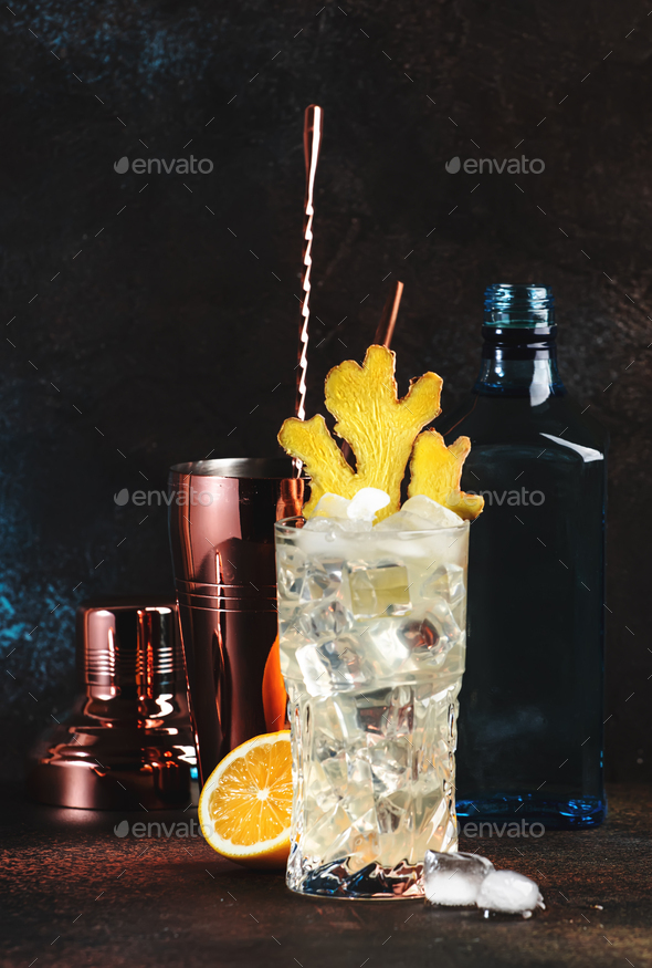 Gin mule alcoholic cocktail with dry gin, lemon juice, soda, lime and