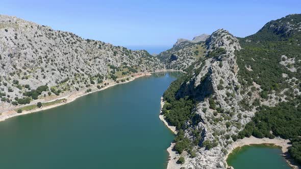 Aerial view of Gorg Blau, Tramuntana, Mallorca, Spain alt