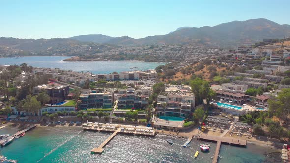 Holidays At The Seaside Resort alt