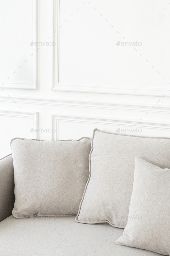 Minimal cushion cover in white in the living room