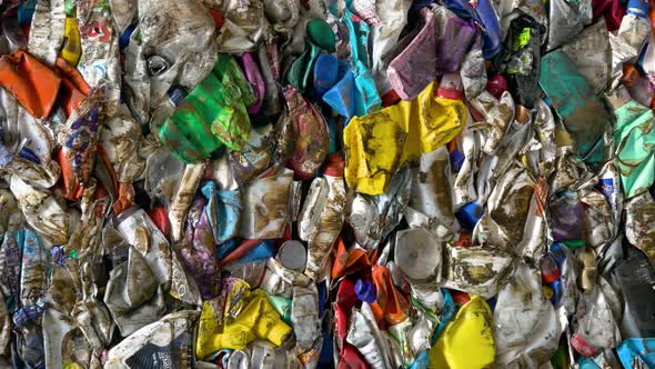 Extruded Plastic Bottles. Technological Line for Sorting Secondary Material Resources alt