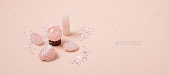Healing reiki chakra crystals therapy. Alternative rituals with quartz for wellbeing, meditation - Stock Photo - Images
