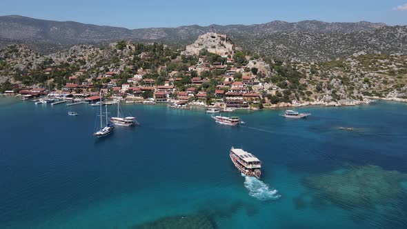 Ship Traffic In Resort alt