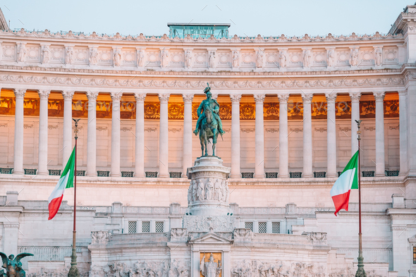 Monument Vittorio Emanuele II or Altar of the Fatherland in Roma, Italia - Stock Photo - Images
