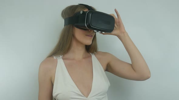 Beautiful Girl And Modern Technology Of Virtual Reality