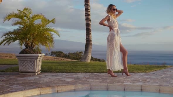 Posing At The Swimming Pool alt