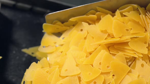 Conveyor in the Food Industry alt