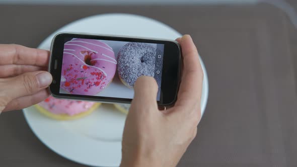 Photo of donuts.  alt