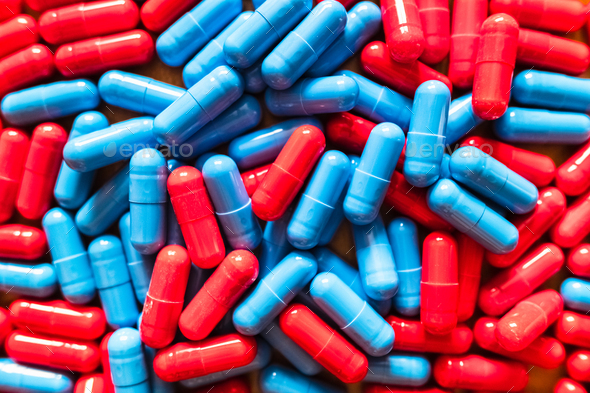 Choosing between two options is difficult, many red and blue pills mixed to choose