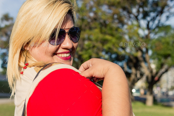 Portrait Beautiful Young Plus Size Blonde Latin Argentinian Woman With Sunglasses Smiling 3872